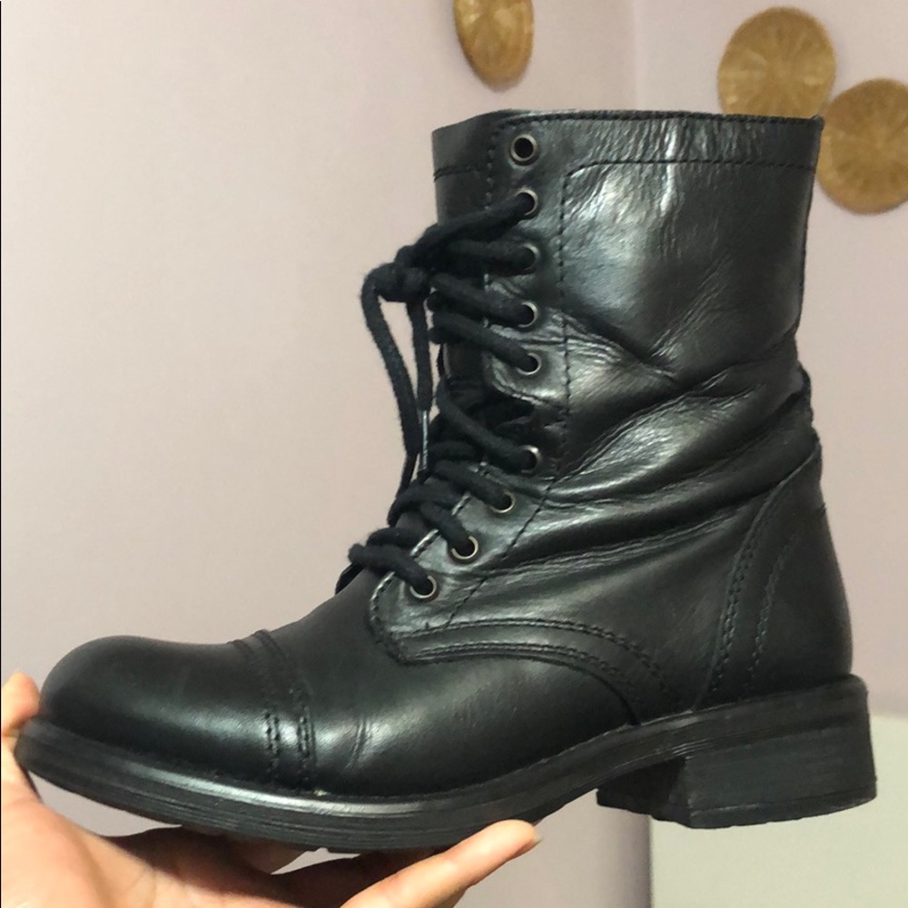 Steve Madden Troopa Combat Boot